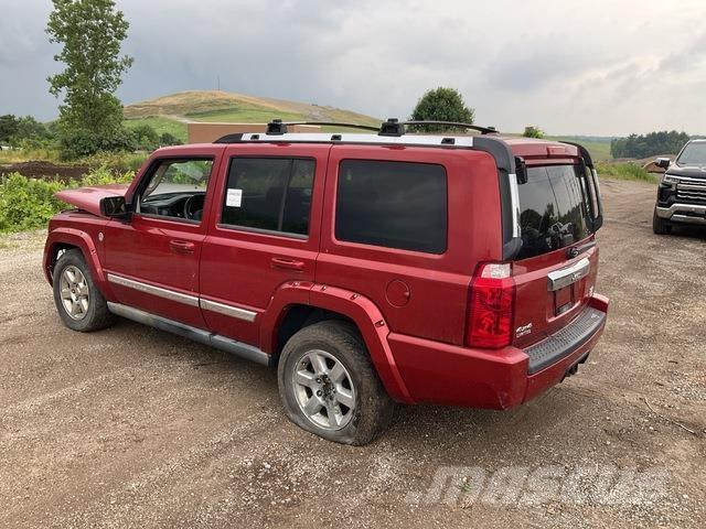 Jeep Commander Lengvieji automobiliai