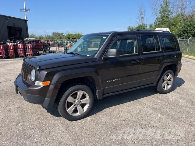 Jeep Patriot Lengvieji automobiliai