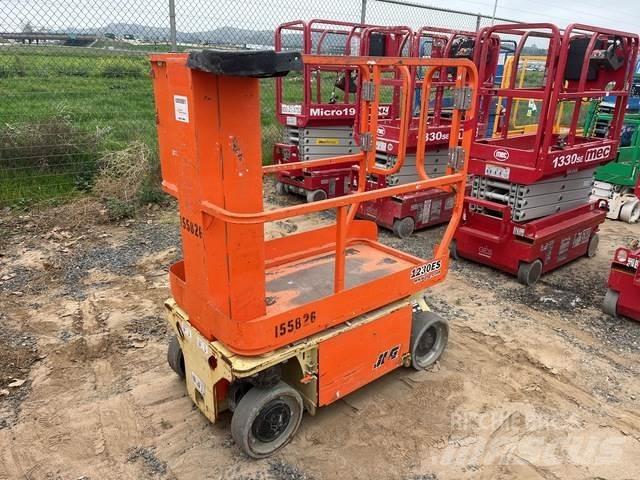 JLG 1230ES Vertikalūs stiebiniai keltuvai