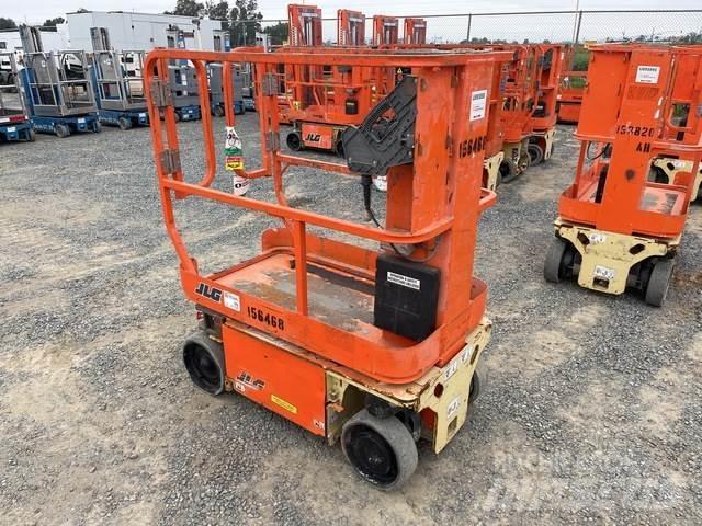 JLG 1230ES Vertikalūs stiebiniai keltuvai