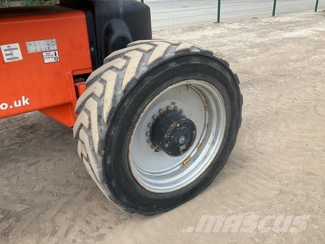 JLG 1250AJ Alkūniniai keltuvai