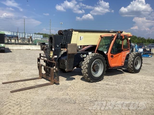 JLG 1255 Teleskopiniai krautuvai