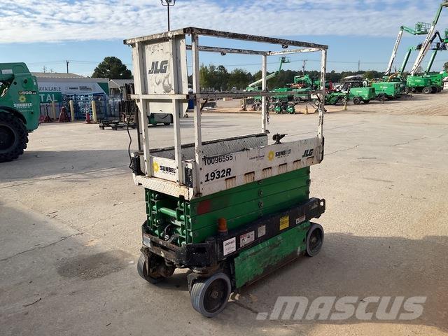 JLG 1932R Žirkliniai keltuvai