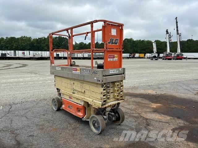 JLG 2630ES Žirkliniai keltuvai