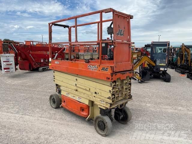 JLG 2632ES Žirkliniai keltuvai