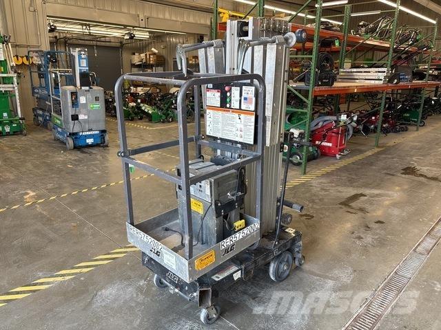 JLG 30AMDC Vertikalūs stiebiniai keltuvai