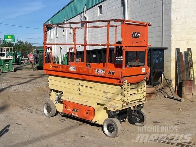 JLG 3246ES Žirkliniai keltuvai