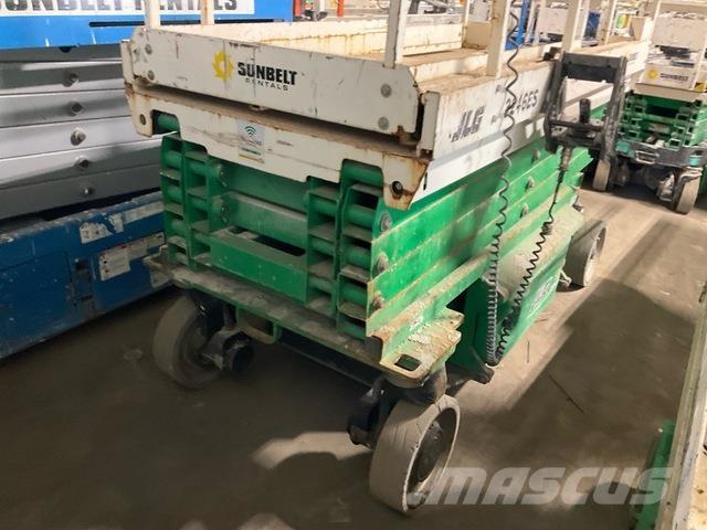 JLG 3246ES Žirkliniai keltuvai