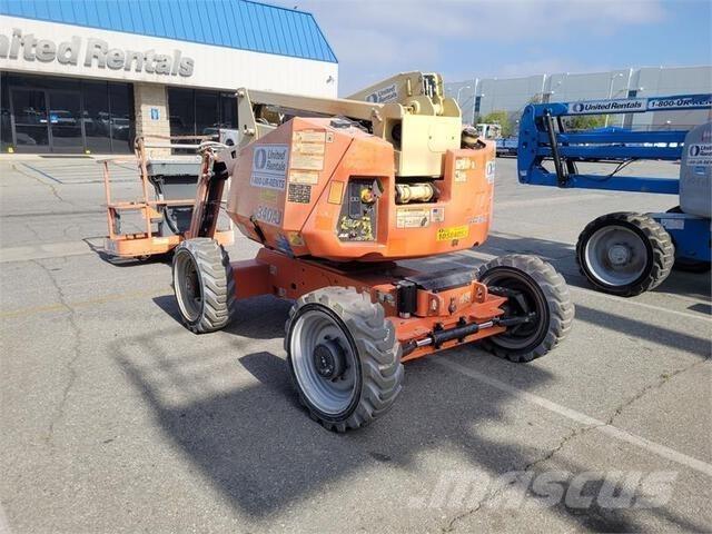 JLG 340AJ Alkūniniai keltuvai