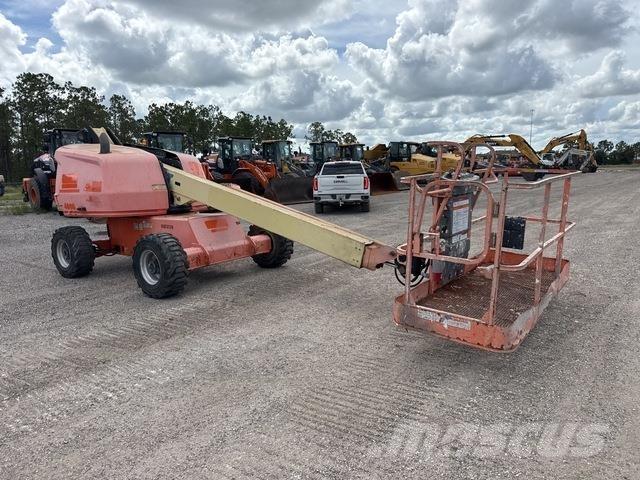 JLG 400S Teleskopiniai keltuvai