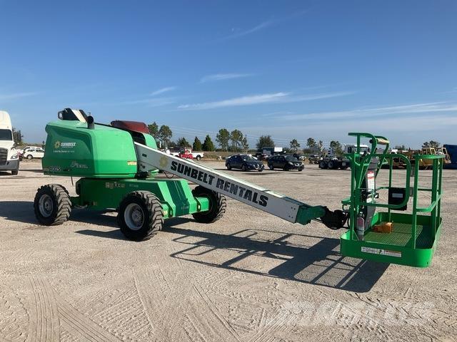 JLG 400S Teleskopiniai keltuvai