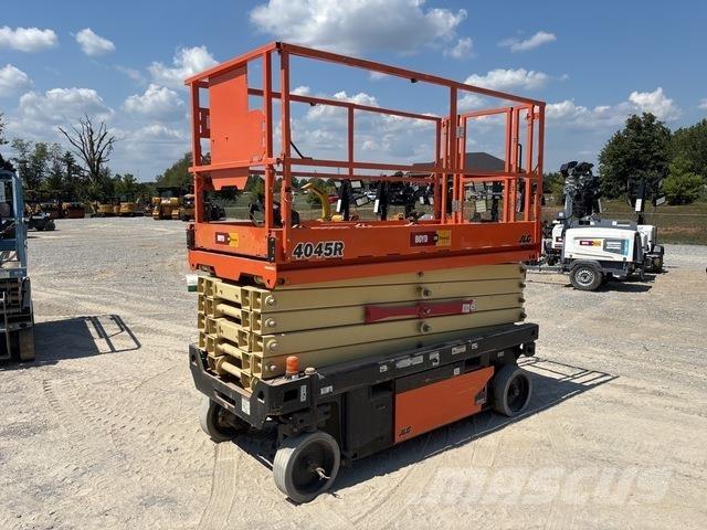 JLG 4045R Žirkliniai keltuvai