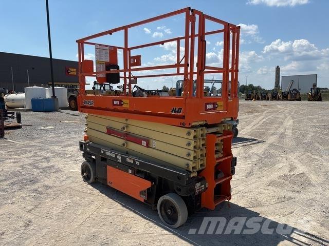 JLG 4045R Žirkliniai keltuvai