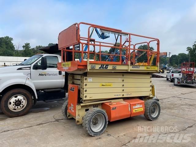 JLG 4069LE Žirkliniai keltuvai