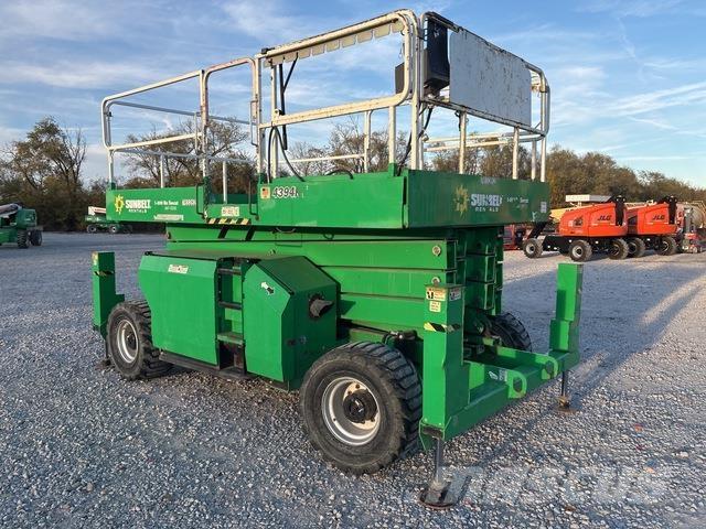 JLG 4394RT Žirkliniai keltuvai