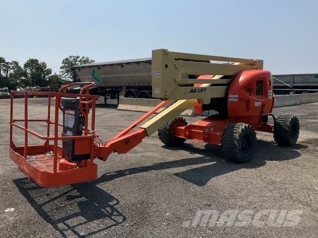 JLG 450A Alkūniniai keltuvai