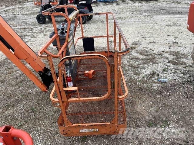JLG 460SJ Teleskopiniai keltuvai
