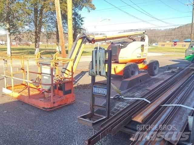 JLG 600 AJ Alkūniniai keltuvai