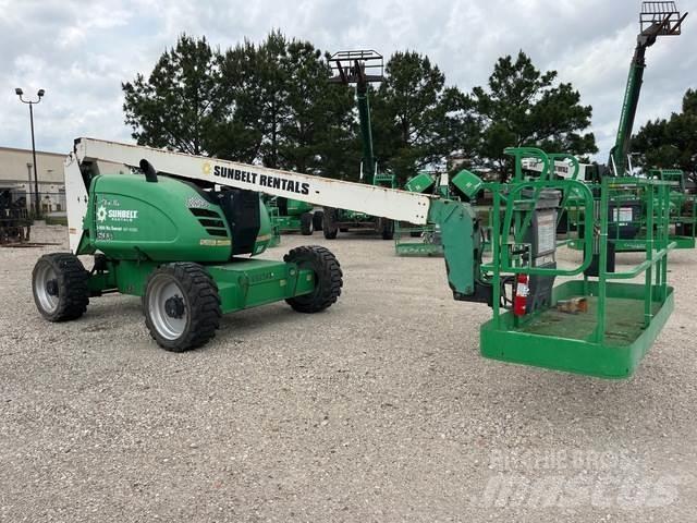JLG 600A Alkūniniai keltuvai