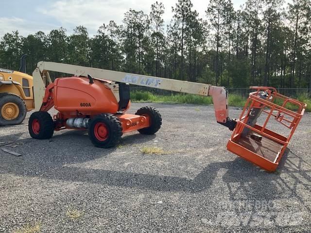 JLG 600A Alkūniniai keltuvai