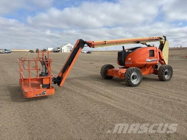 JLG 600AJ Alkūniniai keltuvai
