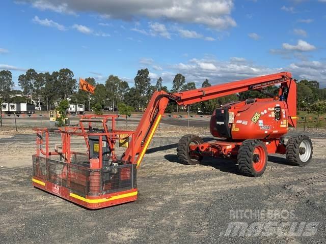 JLG 600AJ Statyba - Kita