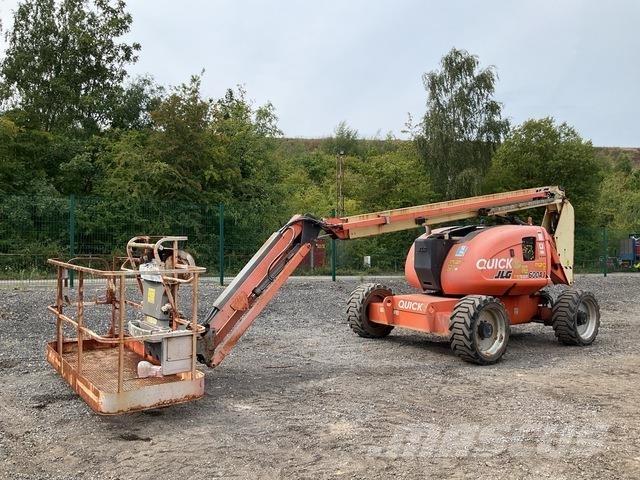 JLG 600AJ Alkūniniai keltuvai