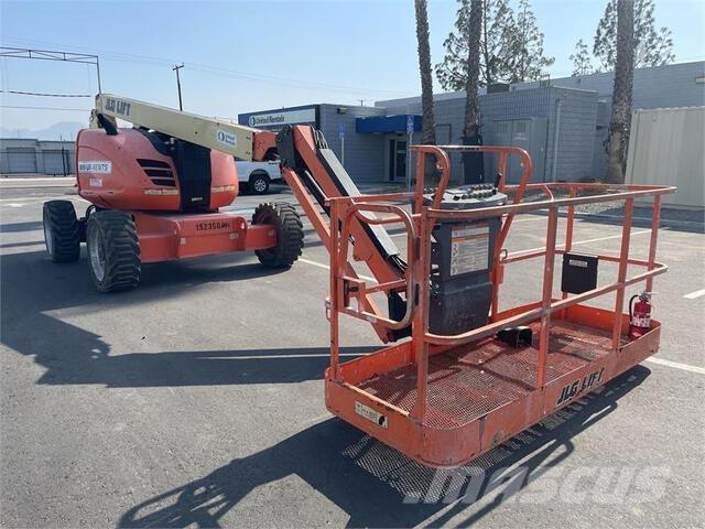 JLG 600AJ Alkūniniai keltuvai