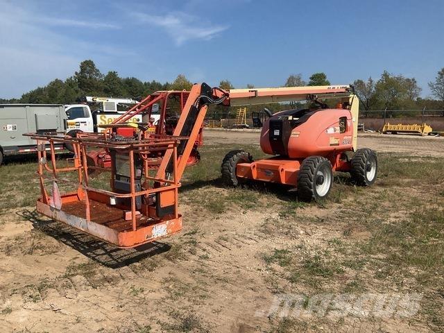 JLG 600AJ Alkūniniai keltuvai