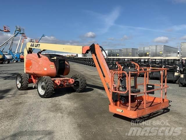 JLG 600AJN Alkūniniai keltuvai