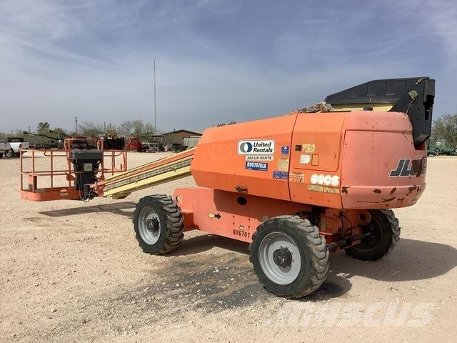 JLG 600S Teleskopiniai keltuvai