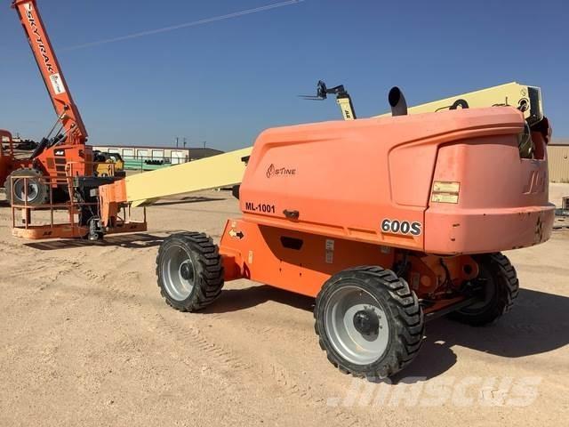 JLG 600S Statyba - Kita