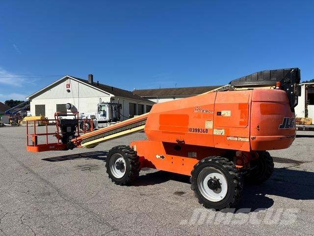 JLG 600S Teleskopiniai keltuvai
