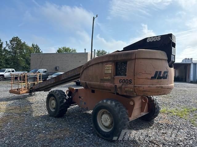 JLG 600S Statyba - Kita