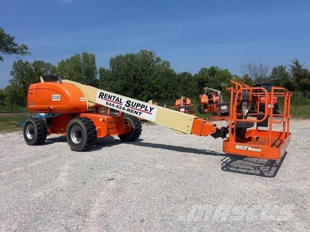 JLG 600S Teleskopiniai keltuvai