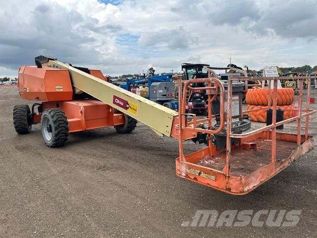 JLG 600S Teleskopiniai keltuvai