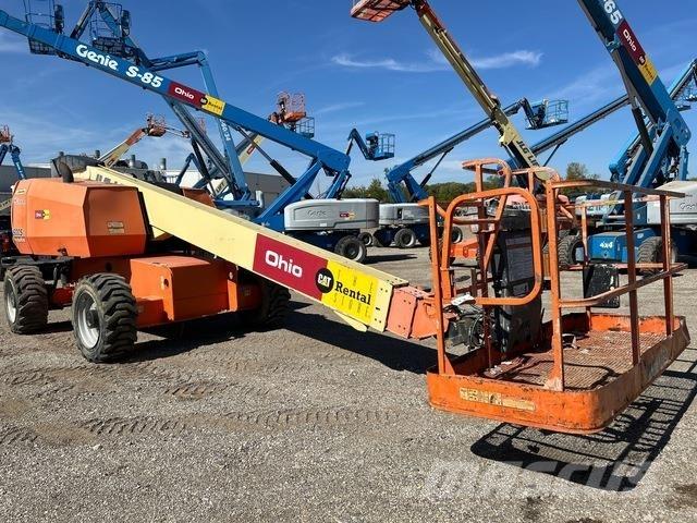 JLG 600S Teleskopiniai keltuvai