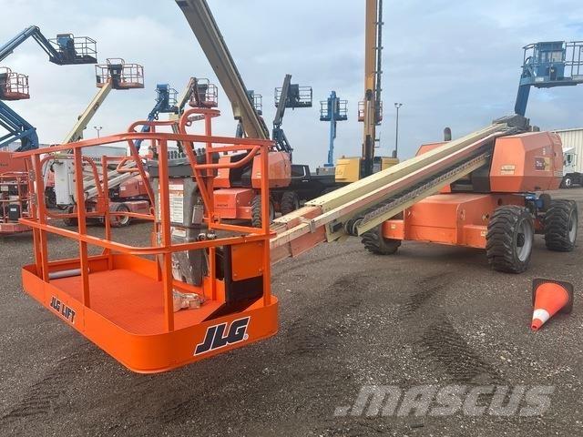 JLG 600S Teleskopiniai keltuvai