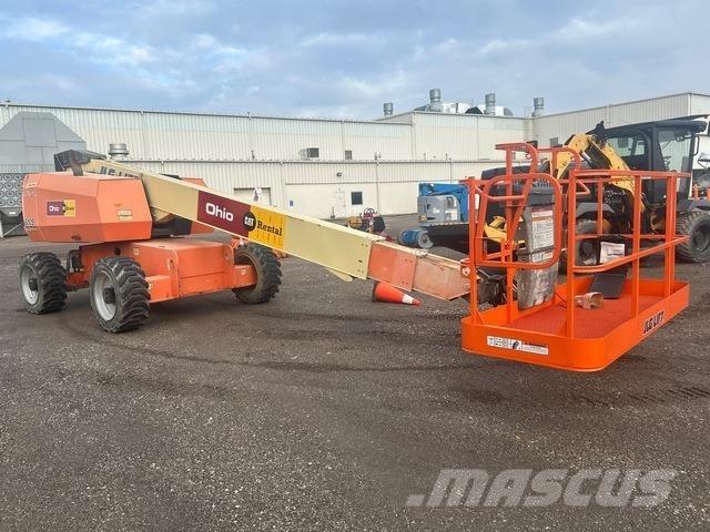 JLG 600S Teleskopiniai keltuvai