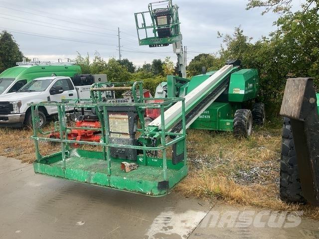JLG 600S Teleskopiniai keltuvai