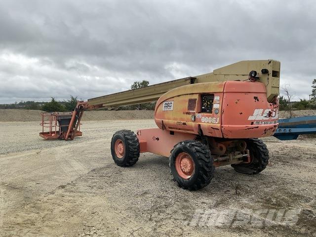 JLG 600S Alkūniniai keltuvai