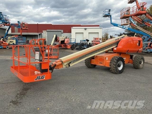 JLG 600S Teleskopiniai keltuvai