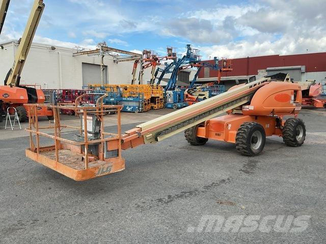 JLG 600S Teleskopiniai keltuvai