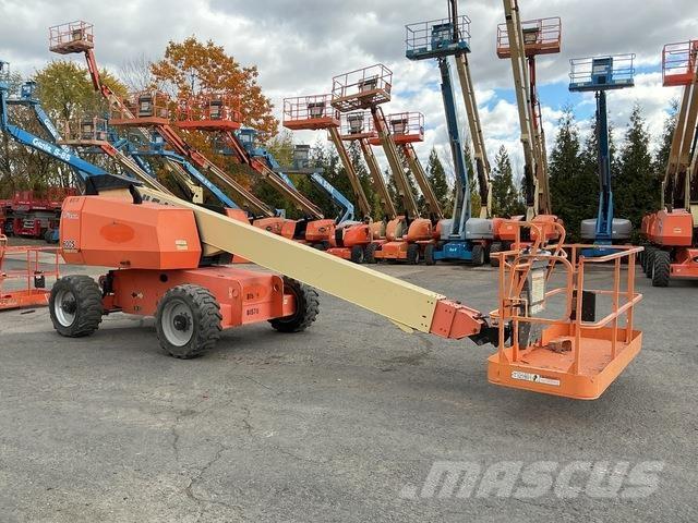 JLG 600S Teleskopiniai keltuvai