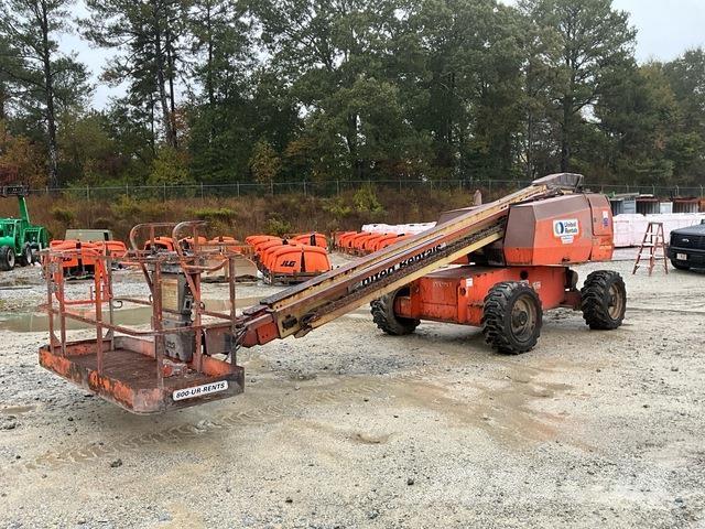 JLG 600S Teleskopiniai keltuvai