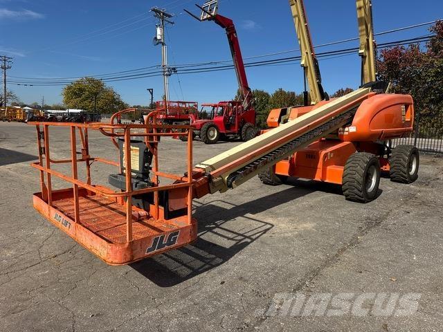 JLG 600S Teleskopiniai keltuvai