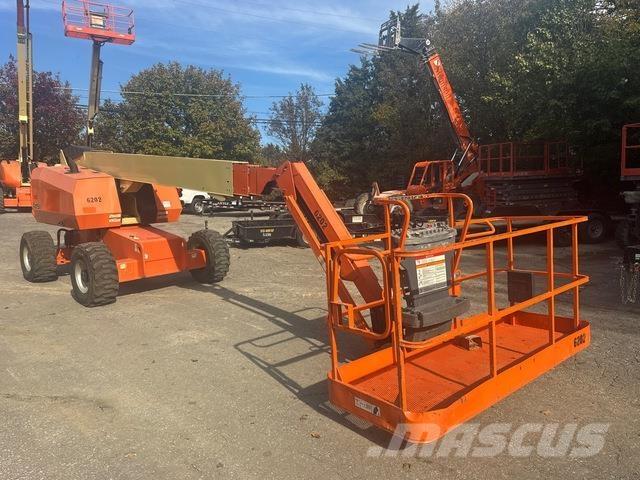 JLG 600SJ Teleskopiniai keltuvai