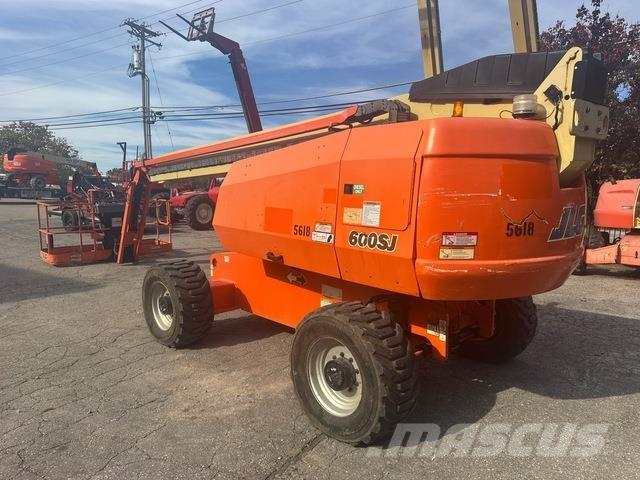 JLG 600SJ Teleskopiniai keltuvai