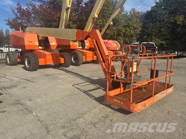 JLG 600SJ Teleskopiniai keltuvai
