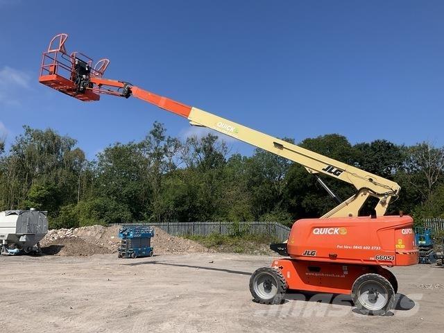 JLG 660SJ Teleskopiniai keltuvai